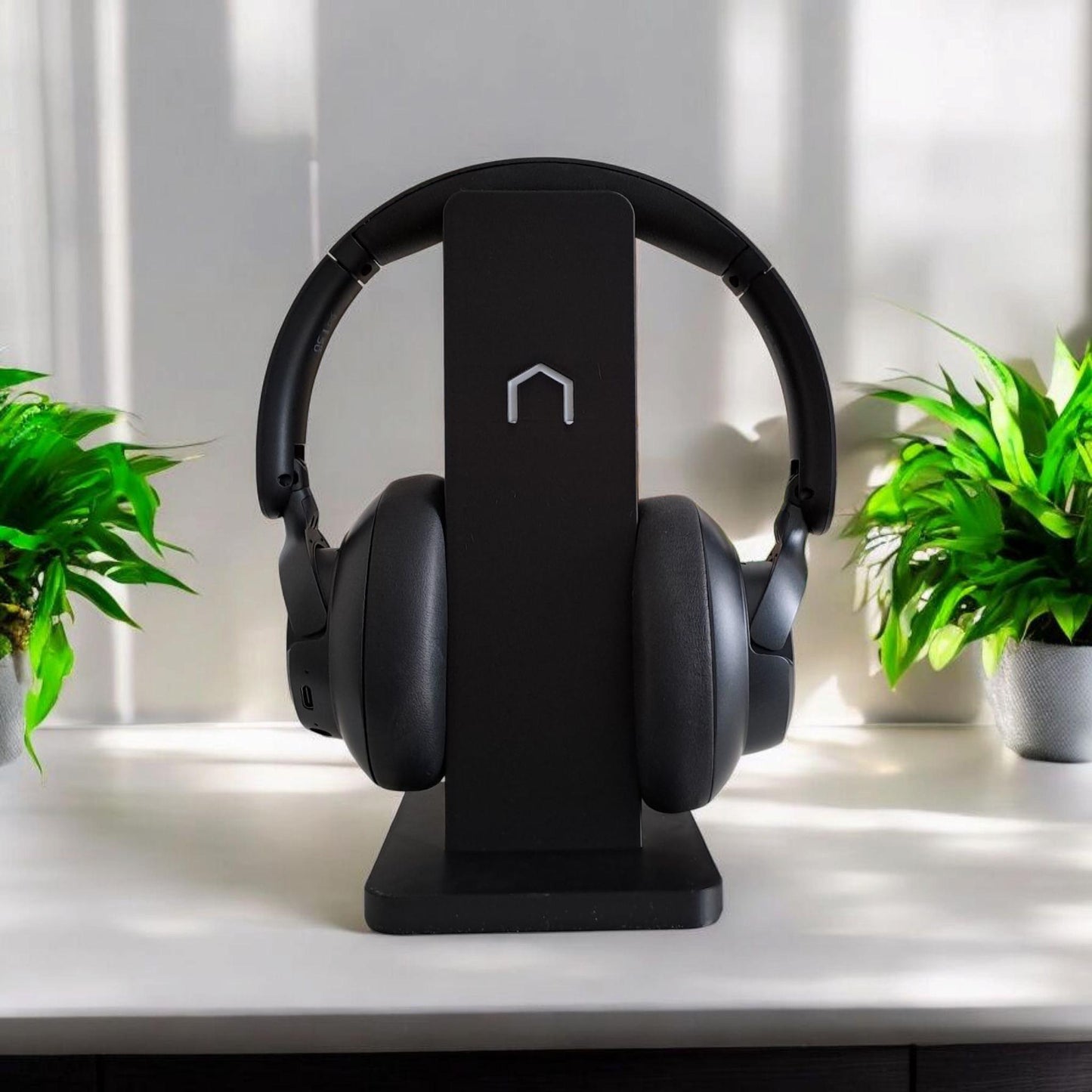 Minimalist 3D Printed Headphone Stand - "Obelisk" – Modern Desk & Gaming Headset Holder